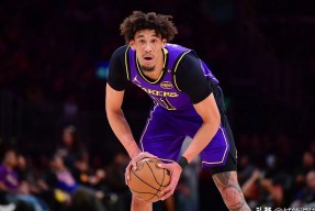 Kaiyun网页版-包含湖人观众热烈欢呼！，纳达尔迎来十赛季出色发挥上演精彩一战的词条