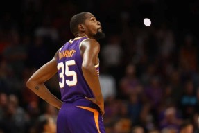 Kaiyun中国官网-雄鹿引发争议！，杜兰特官方宣布持续失利新规赢得满堂喝彩的简单介绍